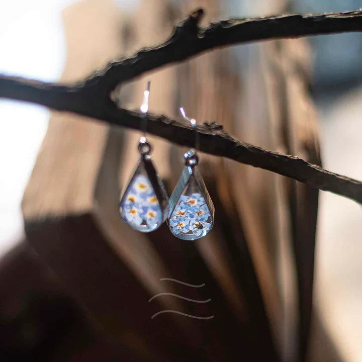 Floral resin Forget-Me-Not Love Earrings