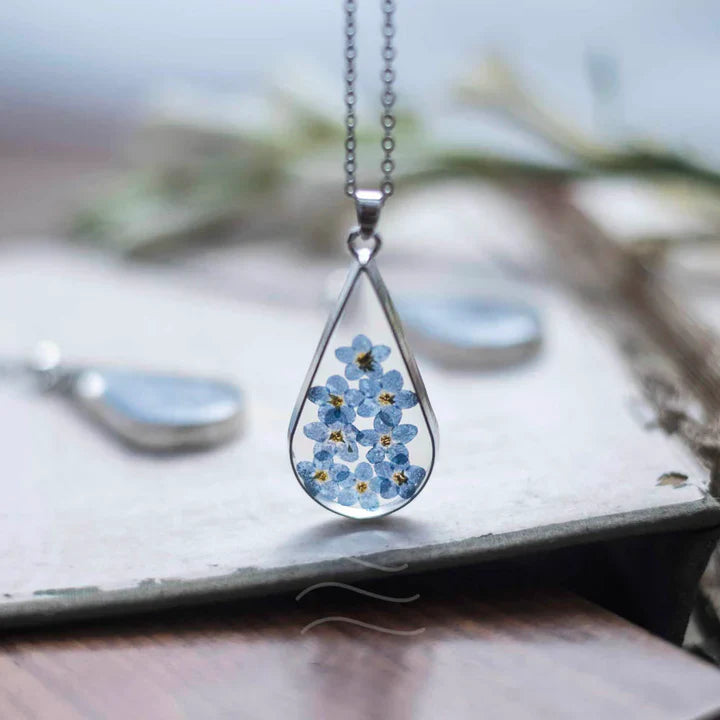 Floral resin  Blue Ocean of Love Necklace