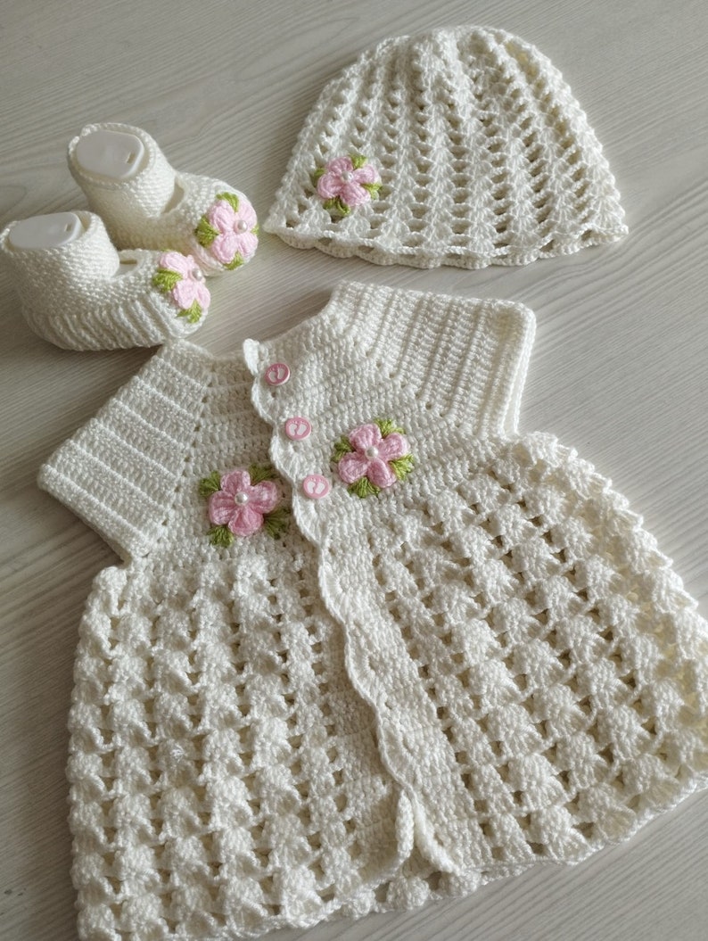 Newborn Baby Graduation Dress | 5-piece set Hospital Gown | unisex Baby Clothes |Knitted Baby Clothes