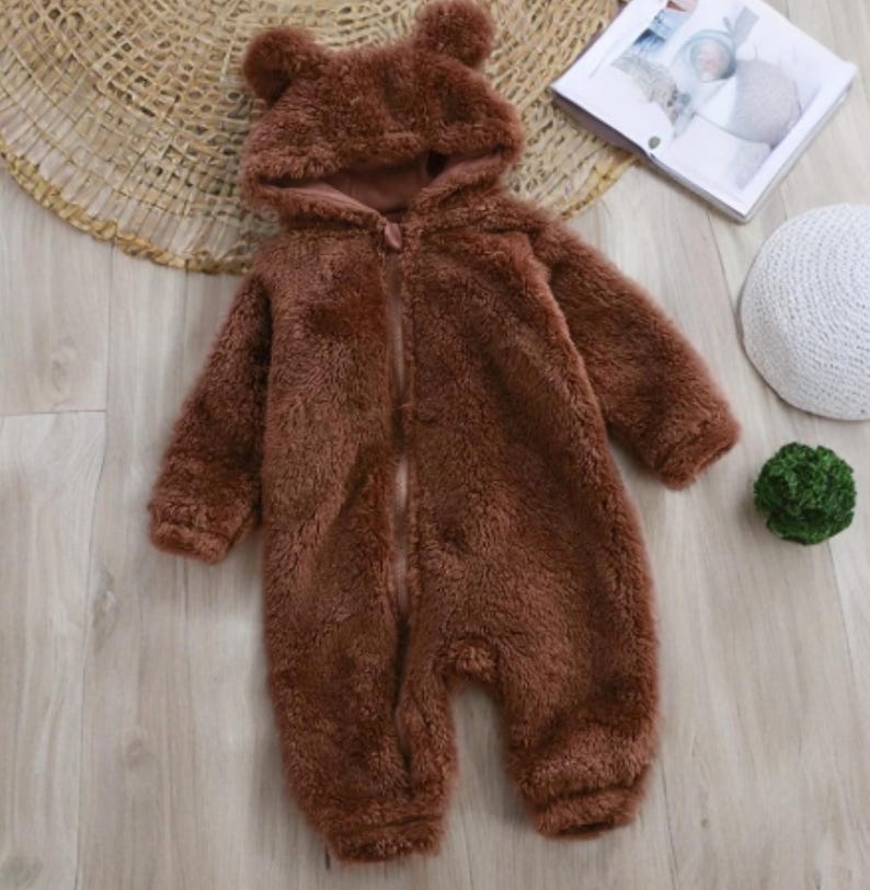 High-Quality Baby Bear Onesie with Cute Ears, Soft Cotton Fabric, and Cozy Fit – Perfect for Winter Snuggles and Everyday wear!