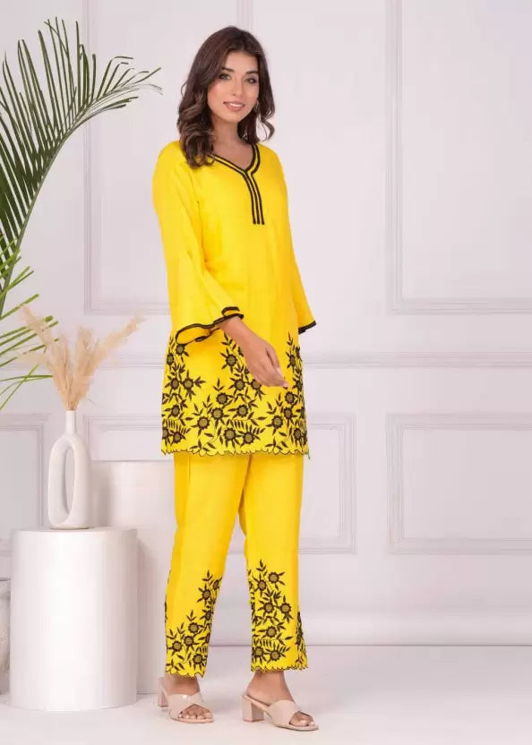 MOMKINS COTTON TOP AND BOTTOM CO ORD SET (YELLOW)