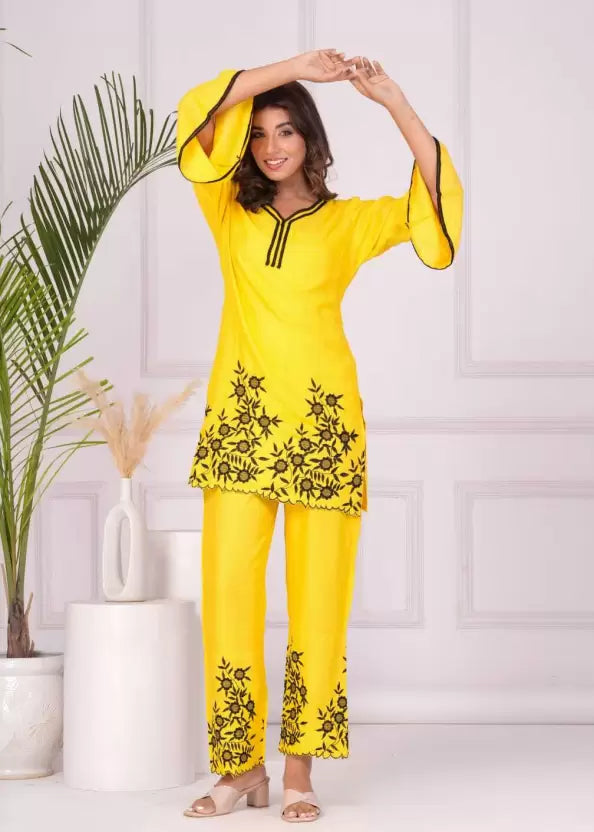 MOMKINS COTTON TOP AND BOTTOM CO ORD SET (YELLOW)